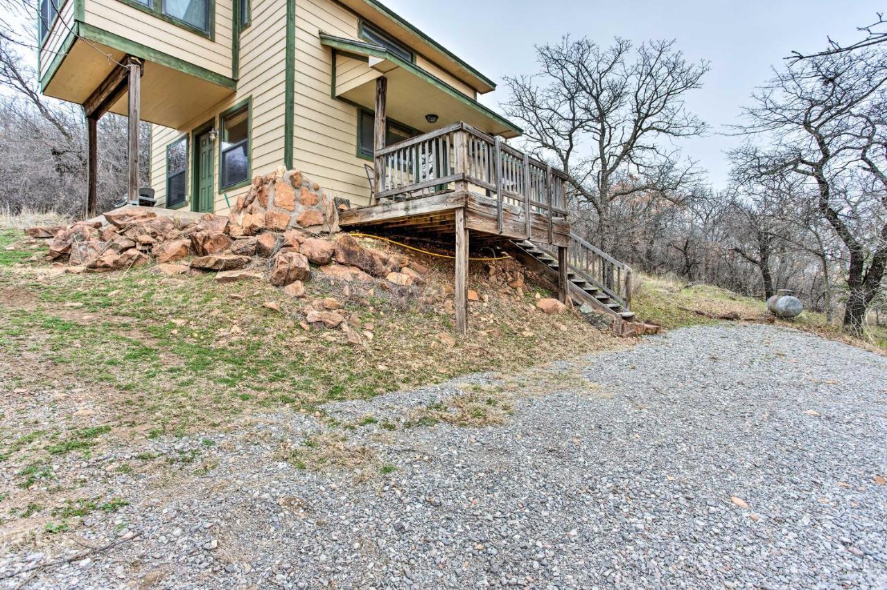 Medicine Park Cabin Rental With Mountain View Exterior photo